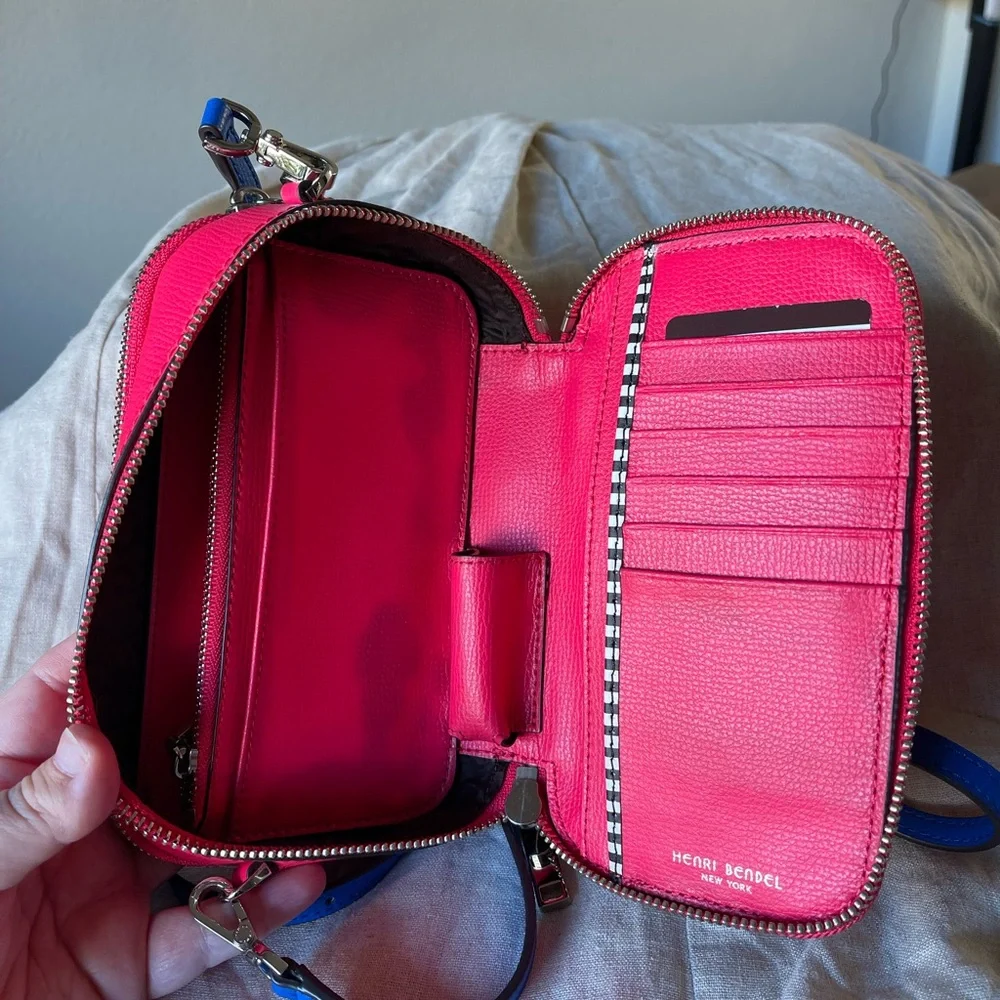 HENRI BENDEL pink crossbody/wristlet wallet bag with detachable blue strap!! - Picture 11 of 15